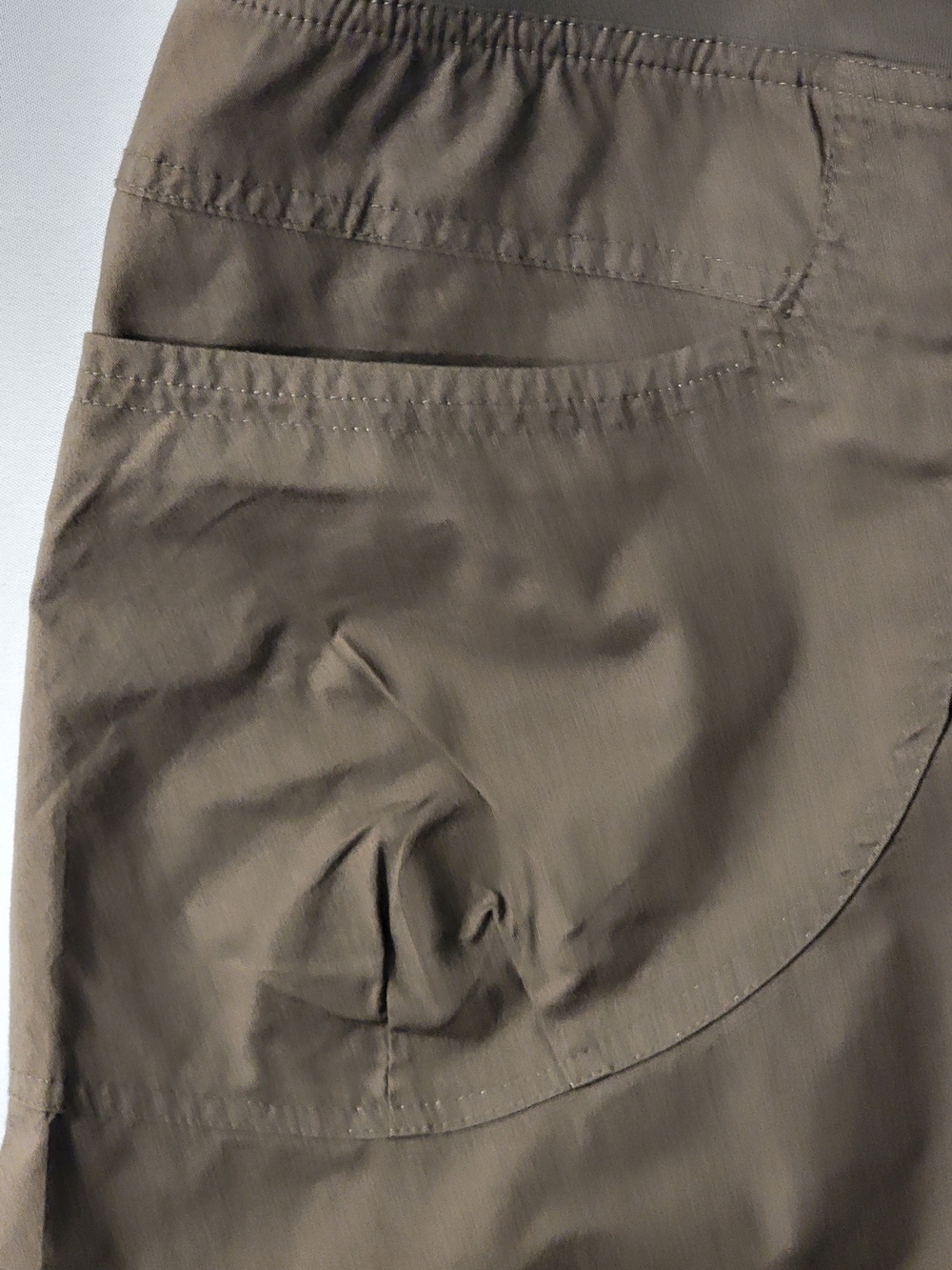 NWT Prana Olive Green Stretch Utility Athletic Shorts Size XL - Picture 3 of 9